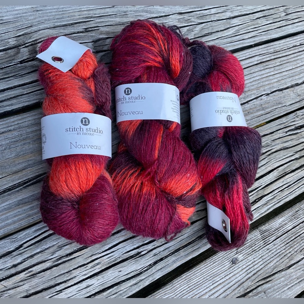3 NEW Stitch Studio By Nicole Nouveau Variegated knitting Crochet Light 3 Yarn